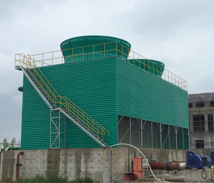 云南昆明某钢厂喷雾塔冷却塔1600吨*1台